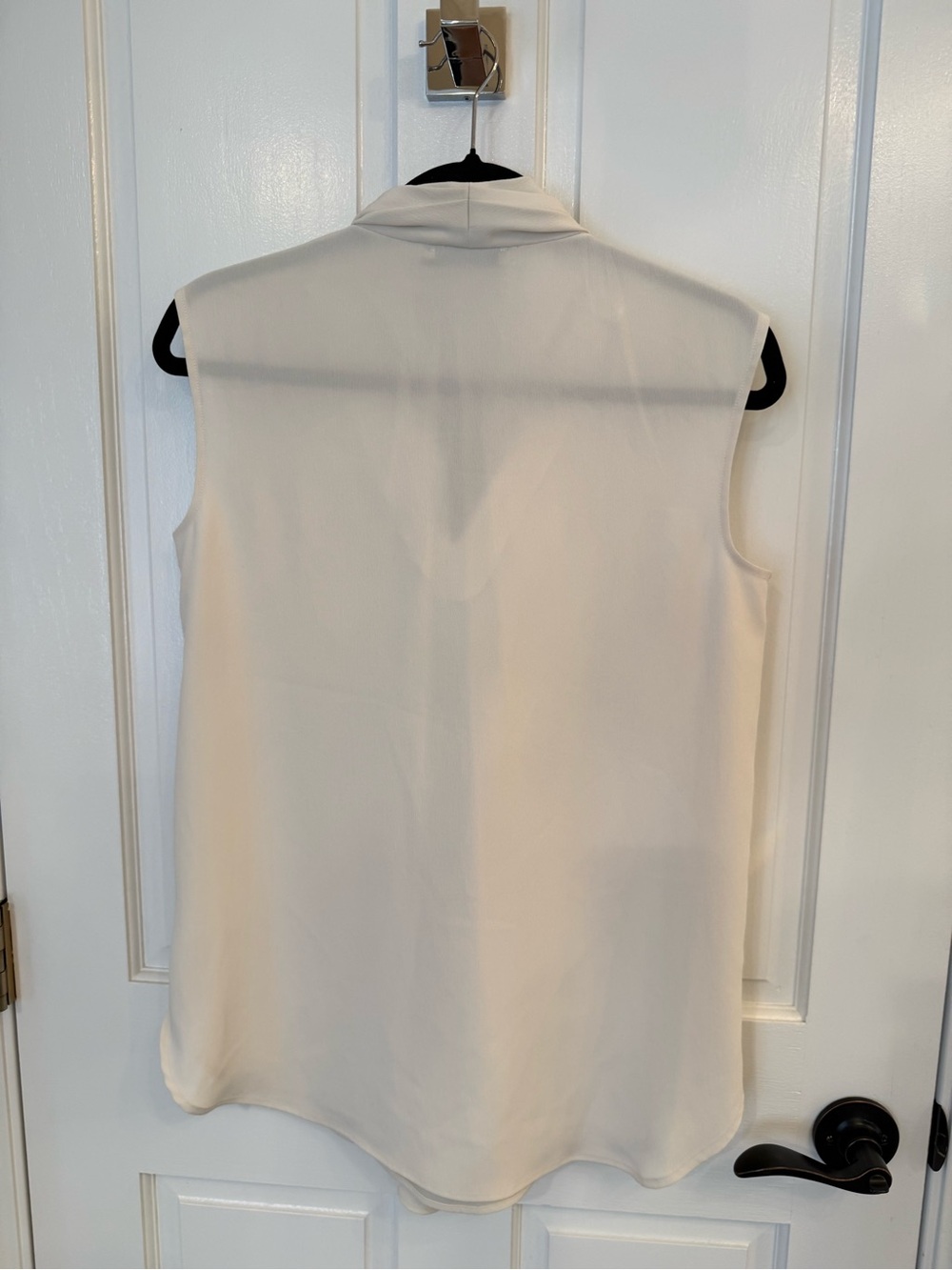 MM LaFleur Sleeveless Cream Tie-Neck Blouse - Picture 5 of 5